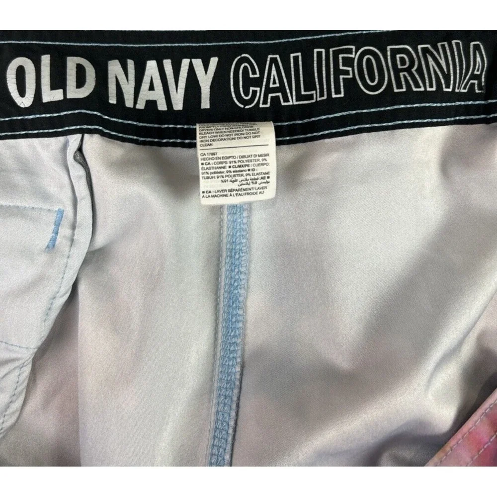 Old Navy Men's 38 Blue Pink Flamingo Hybrid Board Shorts Swim‎ Tropical Boho Fun